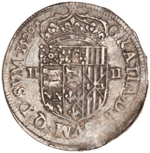  images: 2015.30.1071.obv.300.jpg, 2015.30.1071.rev.300.jpg Quarter écu of Henry III of Navarre, 1589.